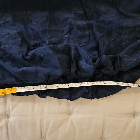 Elegant Navy Blue Women's Top - Picture 6 of 7